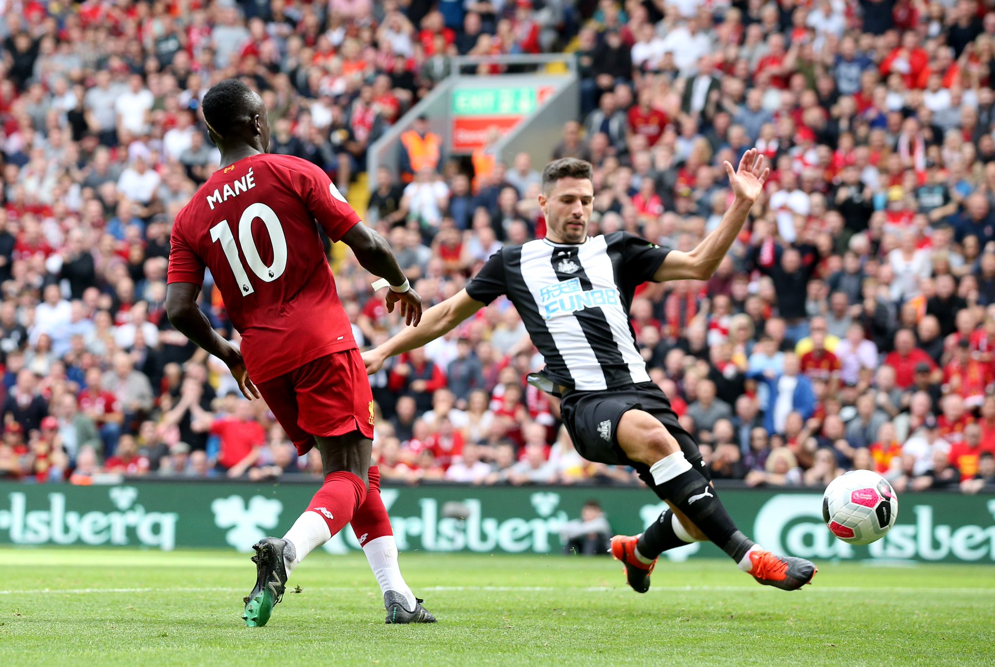 赛中的头撞 赛中的头撞